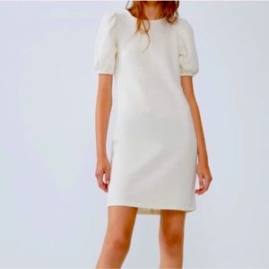 NWT Zara textured puff sleeve mini dress